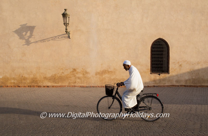 digital travel photography holidays tours workshops to Marrakech Morocco, Vietnam, Cambodia, Burma Asia hosted by Stephen Studd cyclist medina